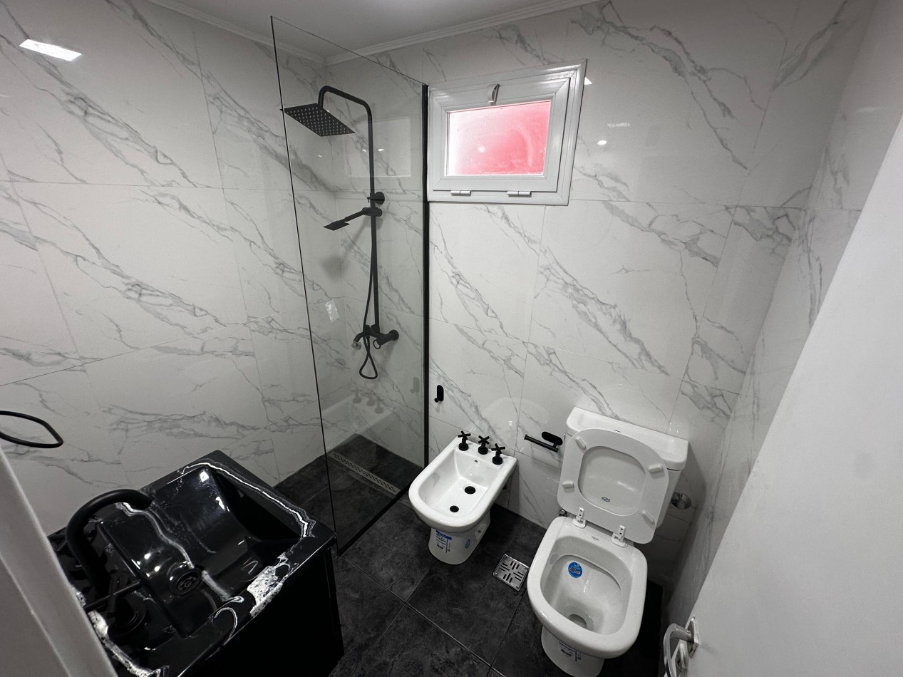 VENTA PH AMPLIO TOTALMENTE RECICLADO A NUEVO