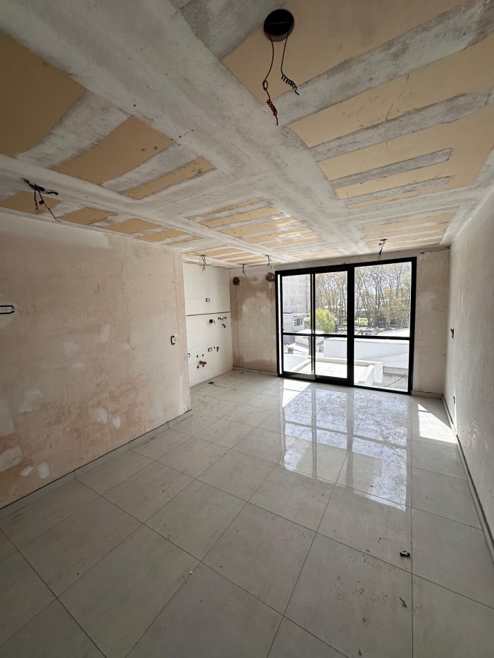 DEPARTAMENTOS 1 Y 2 AMBIENTES A ESTRENAR ZONA LA PERLA