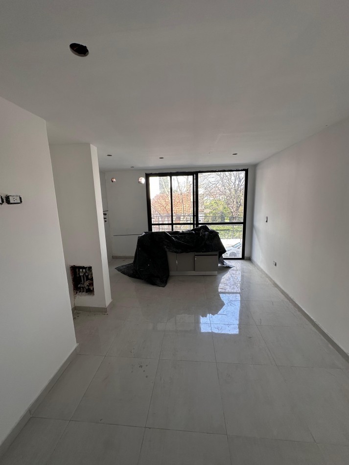 DEPARTAMENTOS 1 Y 2 AMBIENTES A ESTRENAR ZONA LA PERLA