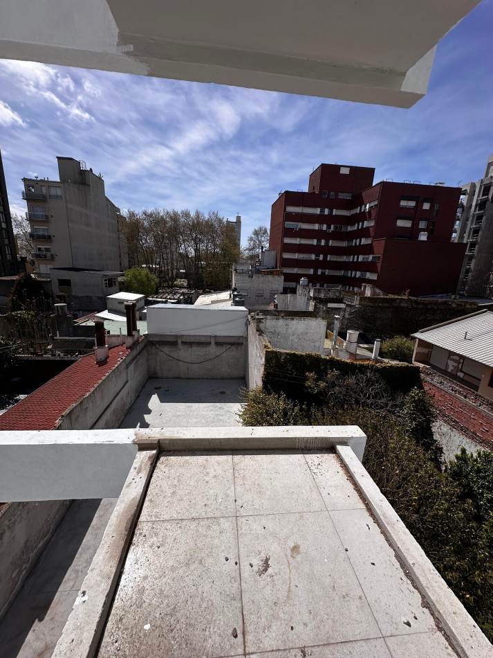 DEPARTAMENTOS 1 Y 2 AMBIENTES A ESTRENAR ZONA LA PERLA