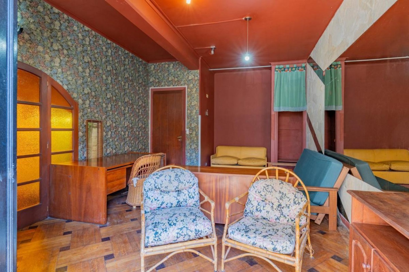VENTA EDIFICIO EN COMPLEJO ZONA LA PERLA