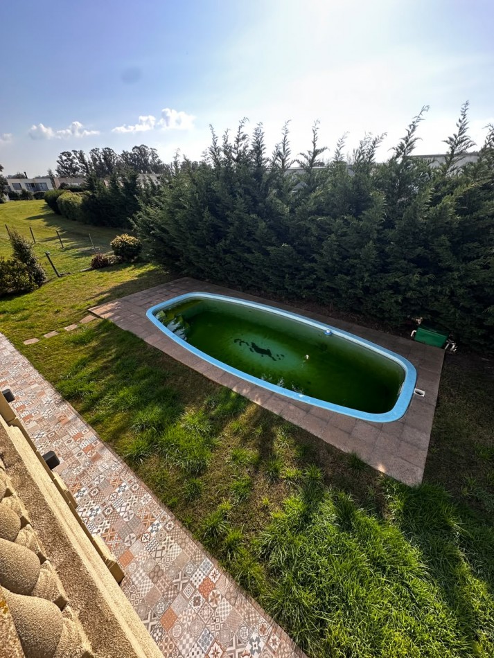 VENTA CASA 6 AMBIENTES EN ARENAS DEL SUR