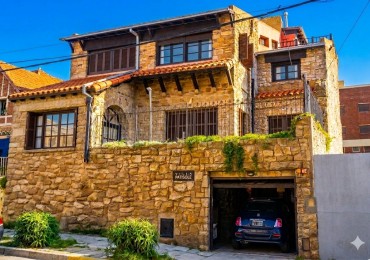 VENTA EDIFICIO EN COMPLEJO ZONA LA PERLA